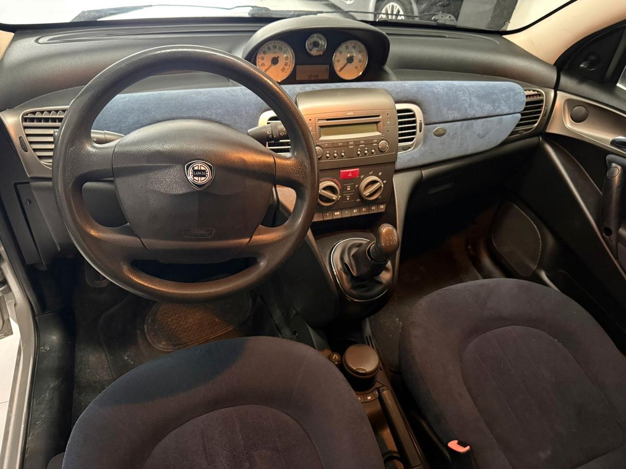 Lancia Ypsilon 1.2 Argento