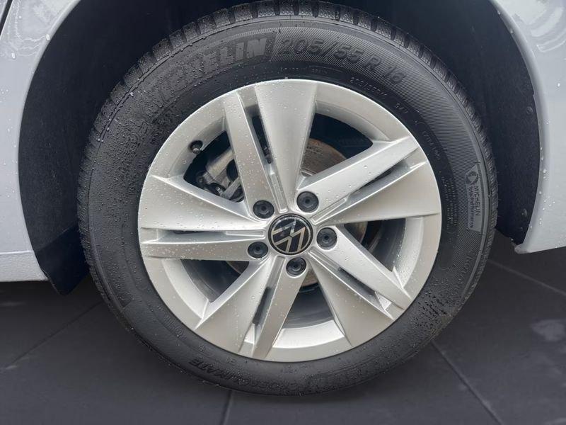 Volkswagen Golf Variant 1.5 eTSI ACT Life DSG CAMERA LED GARANZIA 5 ANNI