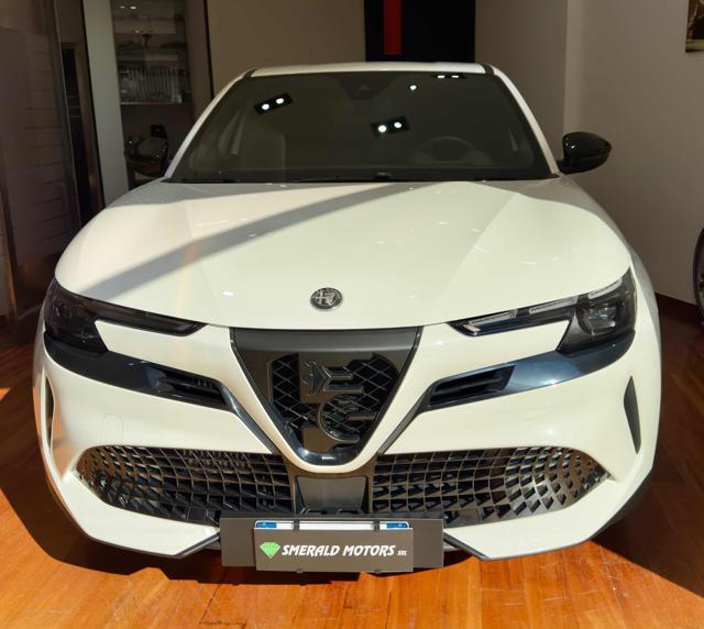 ALFA ROMEO Junior 1.2 145 CV Hybrid eDCT6 Speciale km 0 0uff. Italia