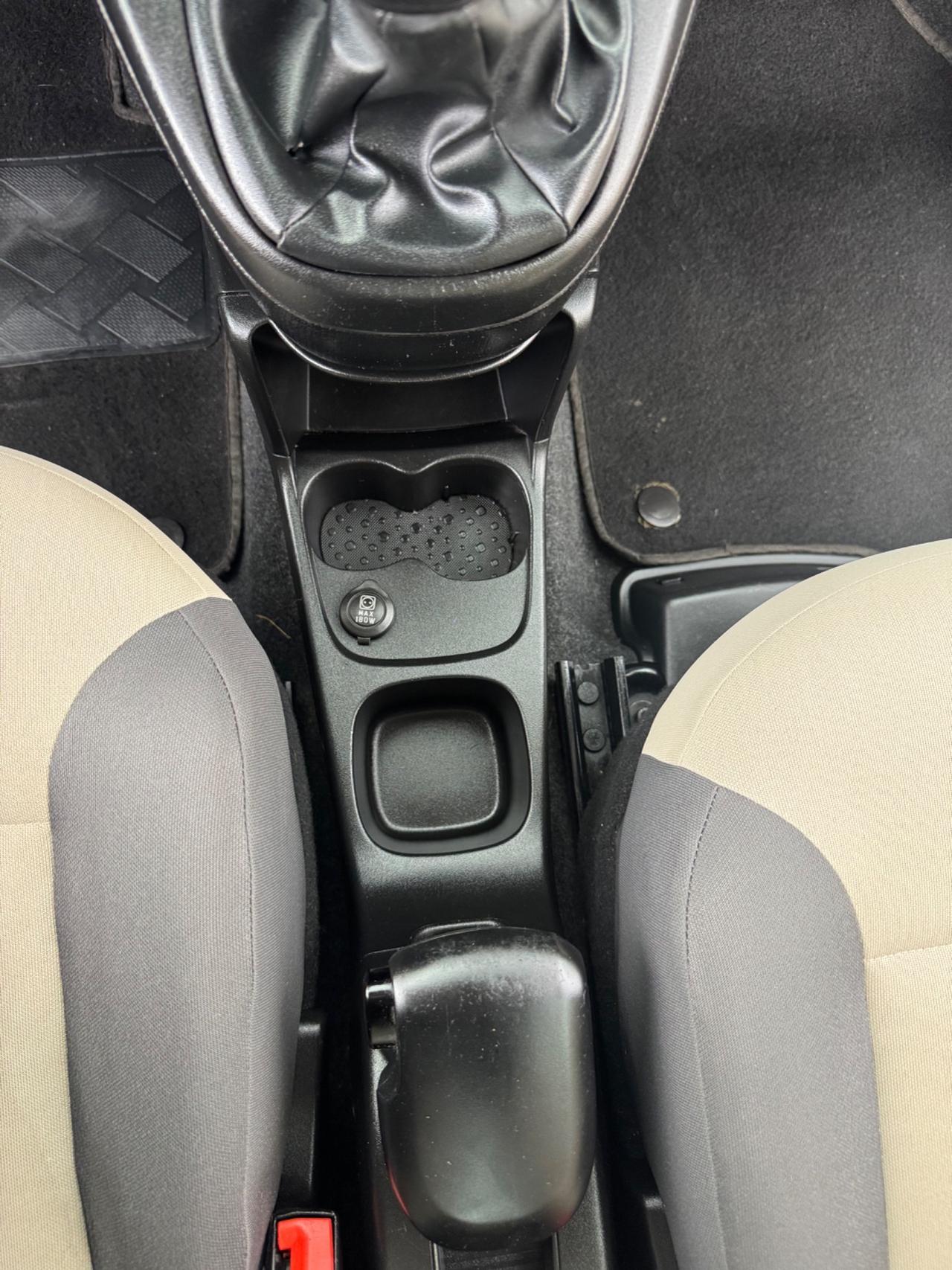 Fiat Panda unipro idonea ai neopatentati