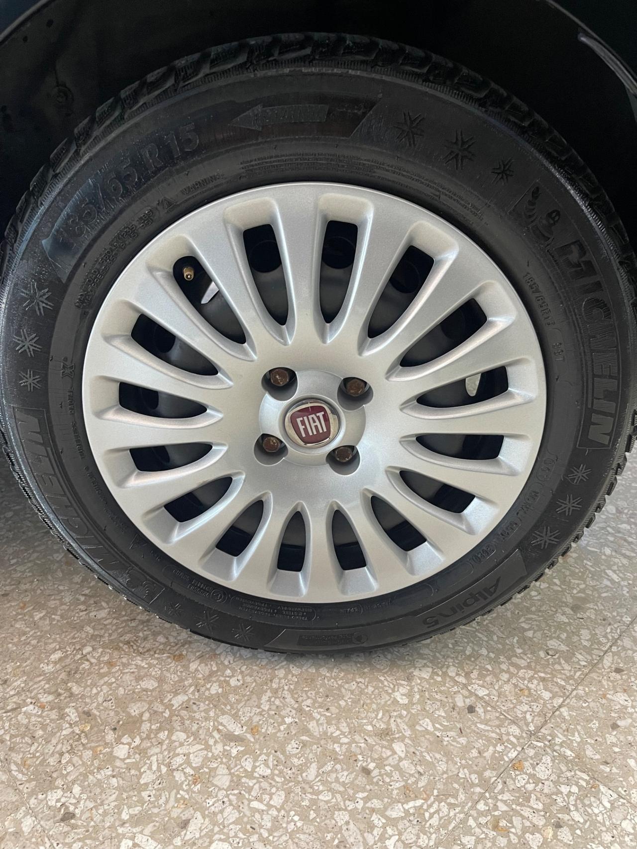 Fiat Grande Punto 1.3 MJT 75 CV 5 porte Dynamic
