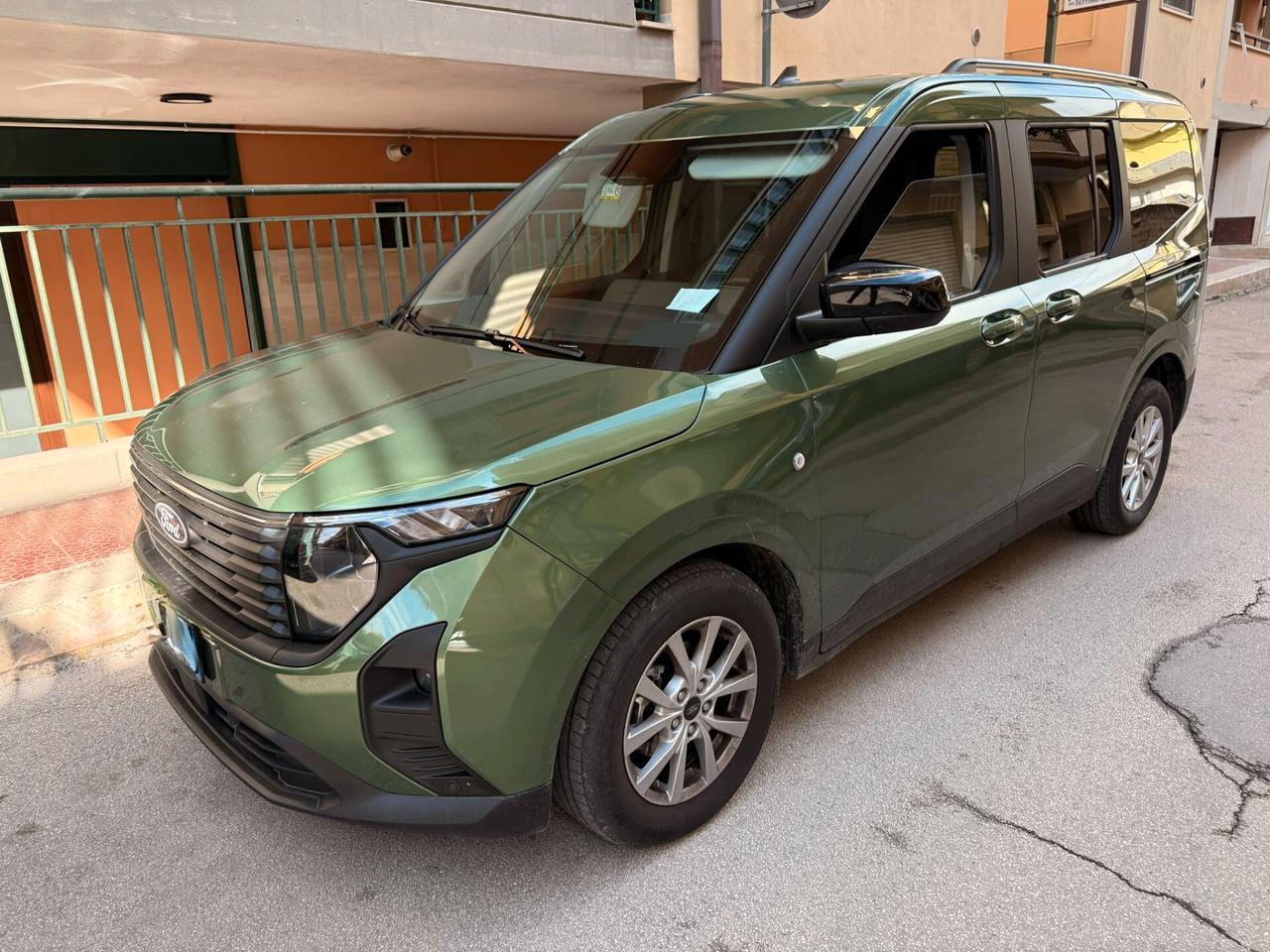 Ford Tourneo Courier 1.0 AUTOCARRO N1