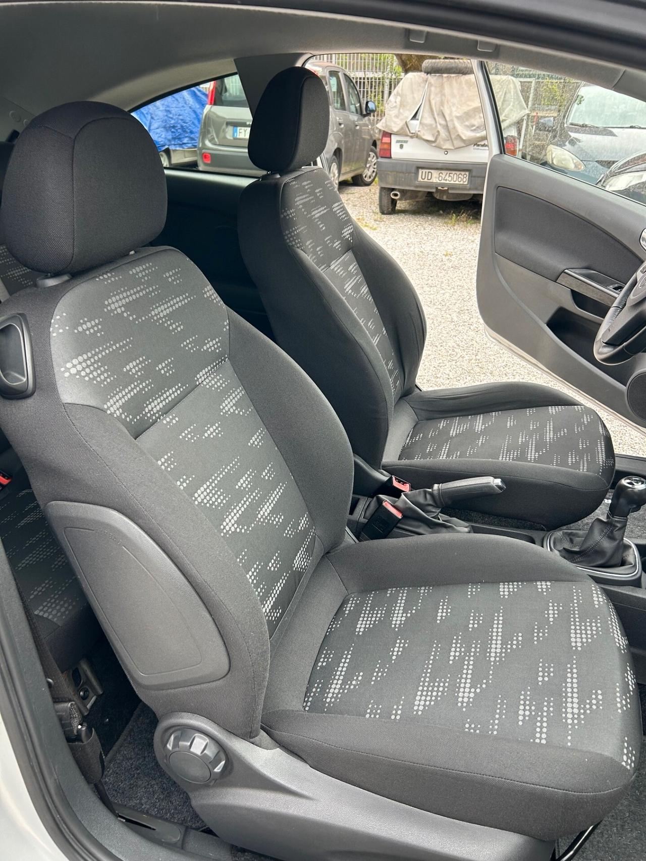 Opel Corsa 1.2 3 p. Edition UNIPROPRIET. - NEOPATENTATI