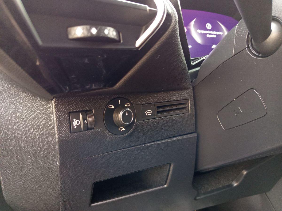 DS DS 7 BlueHDi 130 aut. Performance Line 2023