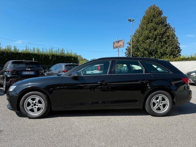 Audi A4 2.0 TDI 150 CV ultra Sport