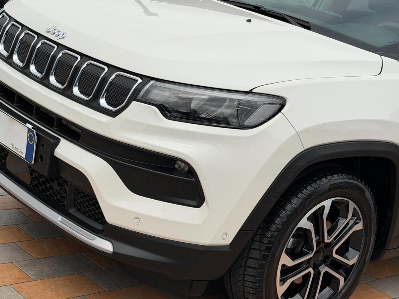 Jeep Compass 2WD 1.6 M.JET 130 cv. LIMITED