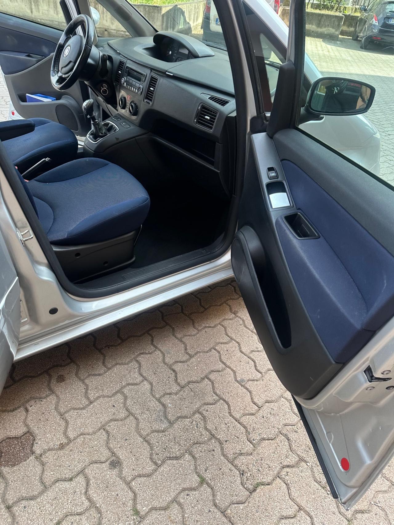 Fiat Idea 1.4 BlackEnergy GPL