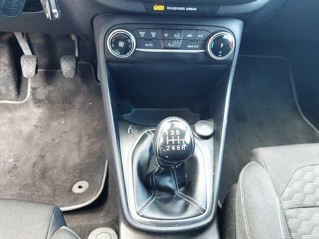Ford Fiesta 1.0 Ecoboost Hybrid 125 CV 5 porte Titanium