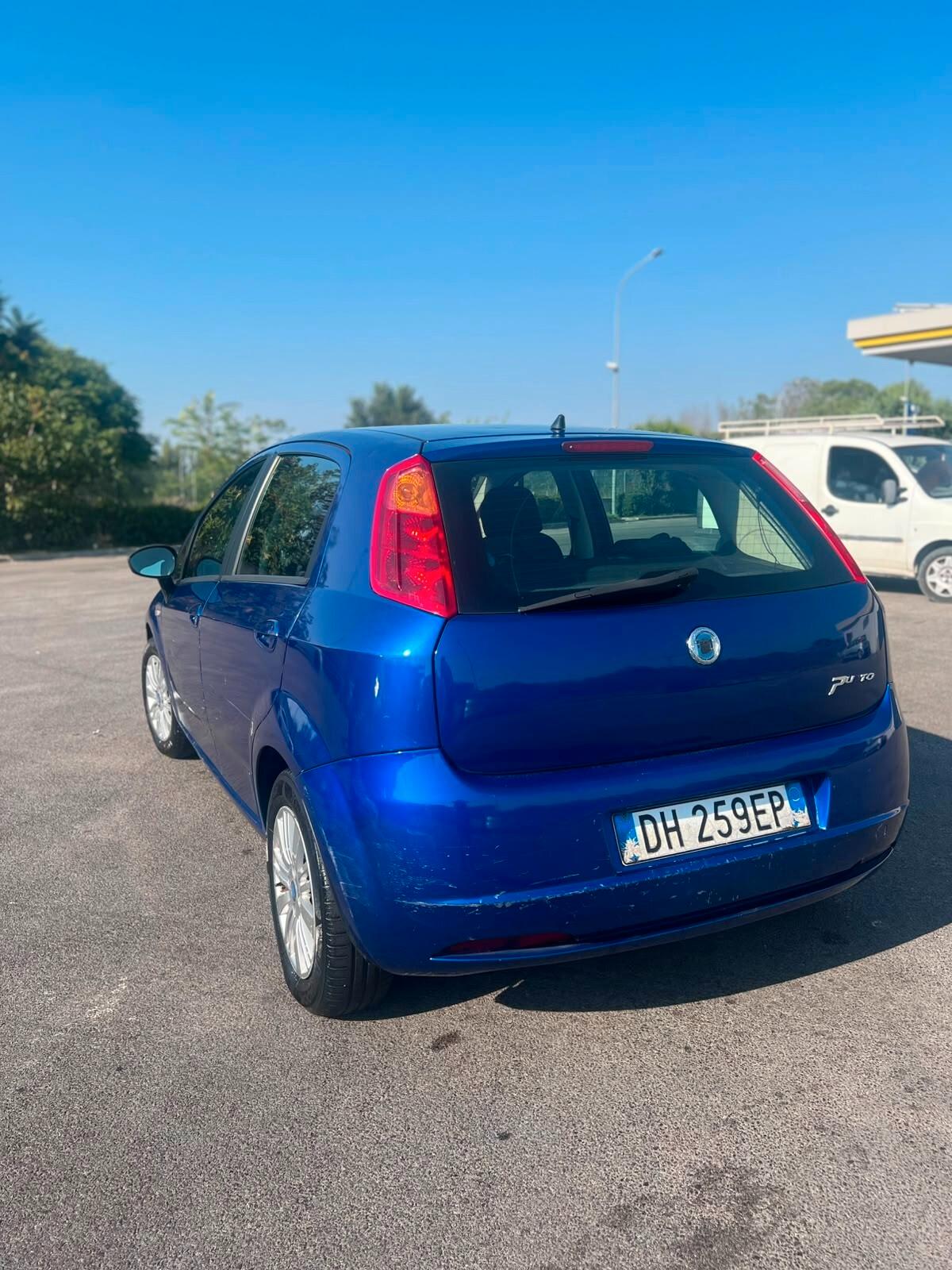 Fiat Grande Punto 1.3 MJT 75 CV 5 porte Dynamic