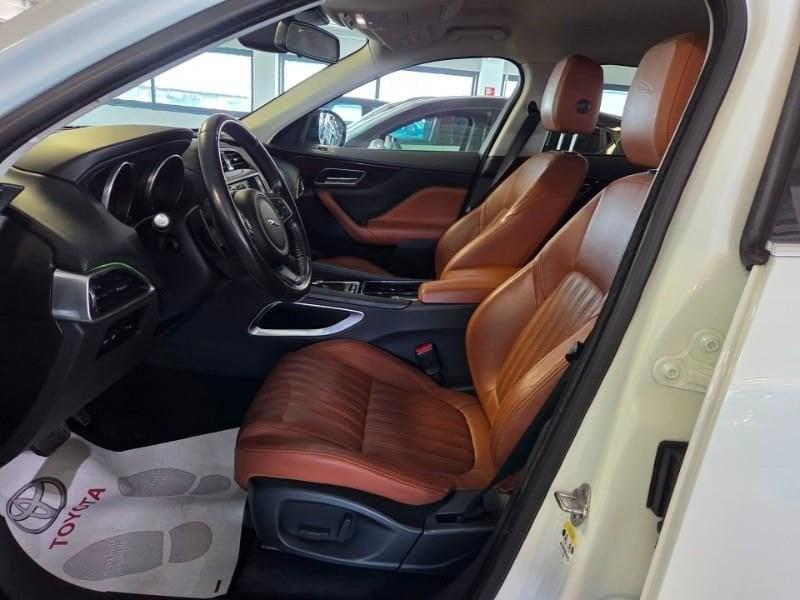 Jaguar F-Pace (X761) 2.0 D 180 CV AWD aut. Portfolio