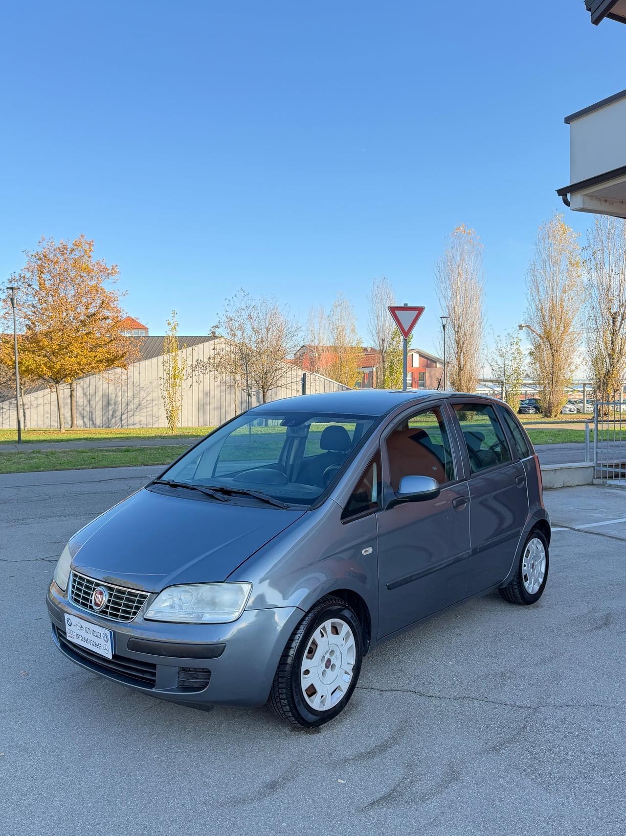 Fiat Idea 1.4 BlackEnergy GPL