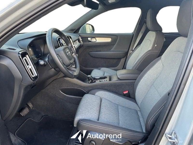 Volvo XC40 B3 163+14 CV Automatico LED Core