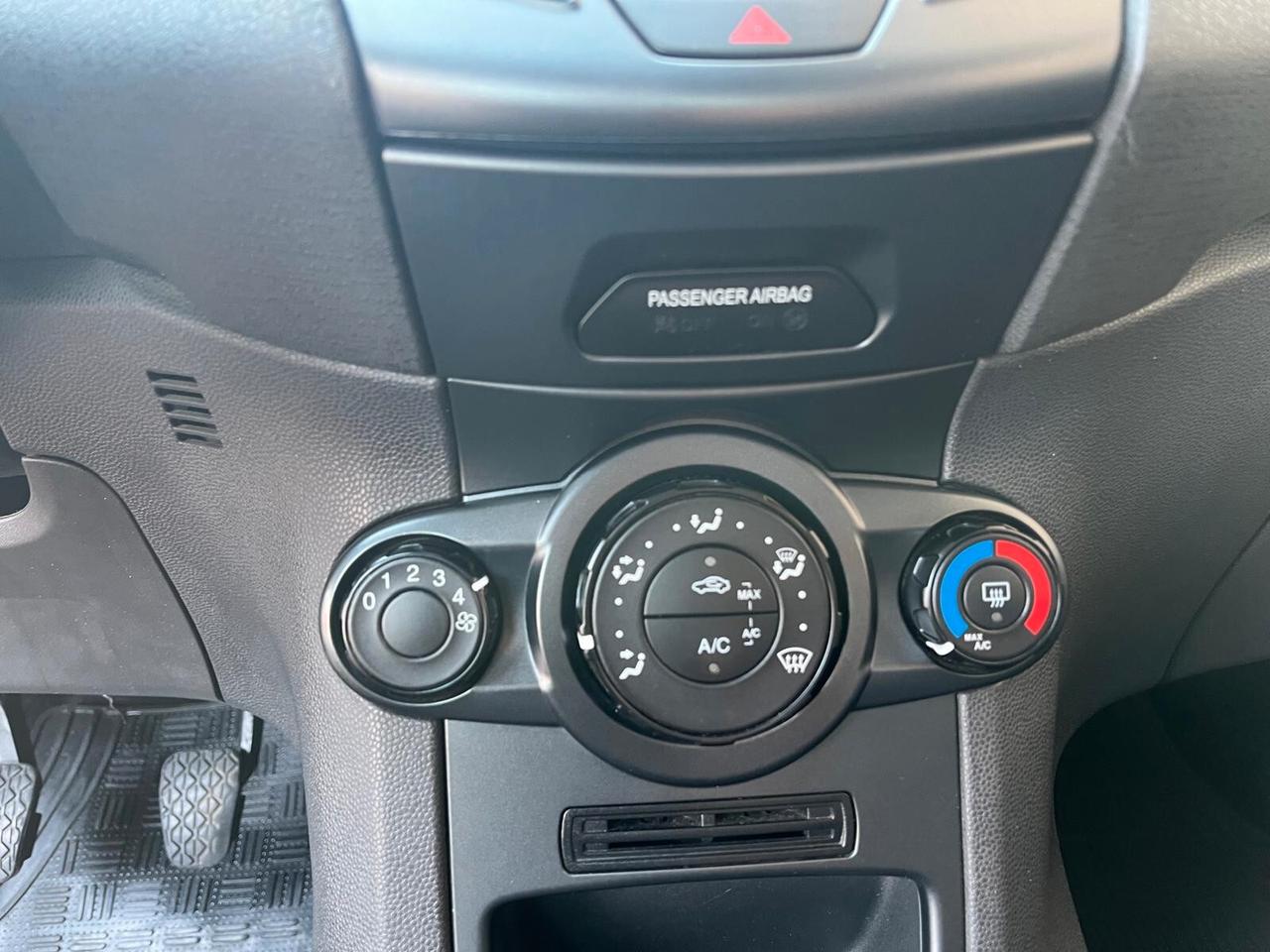 Ford Fiesta Ford Fiesta Fiesta 5p 1.2 Business 60cv E6-GPL FINO A 02/2035