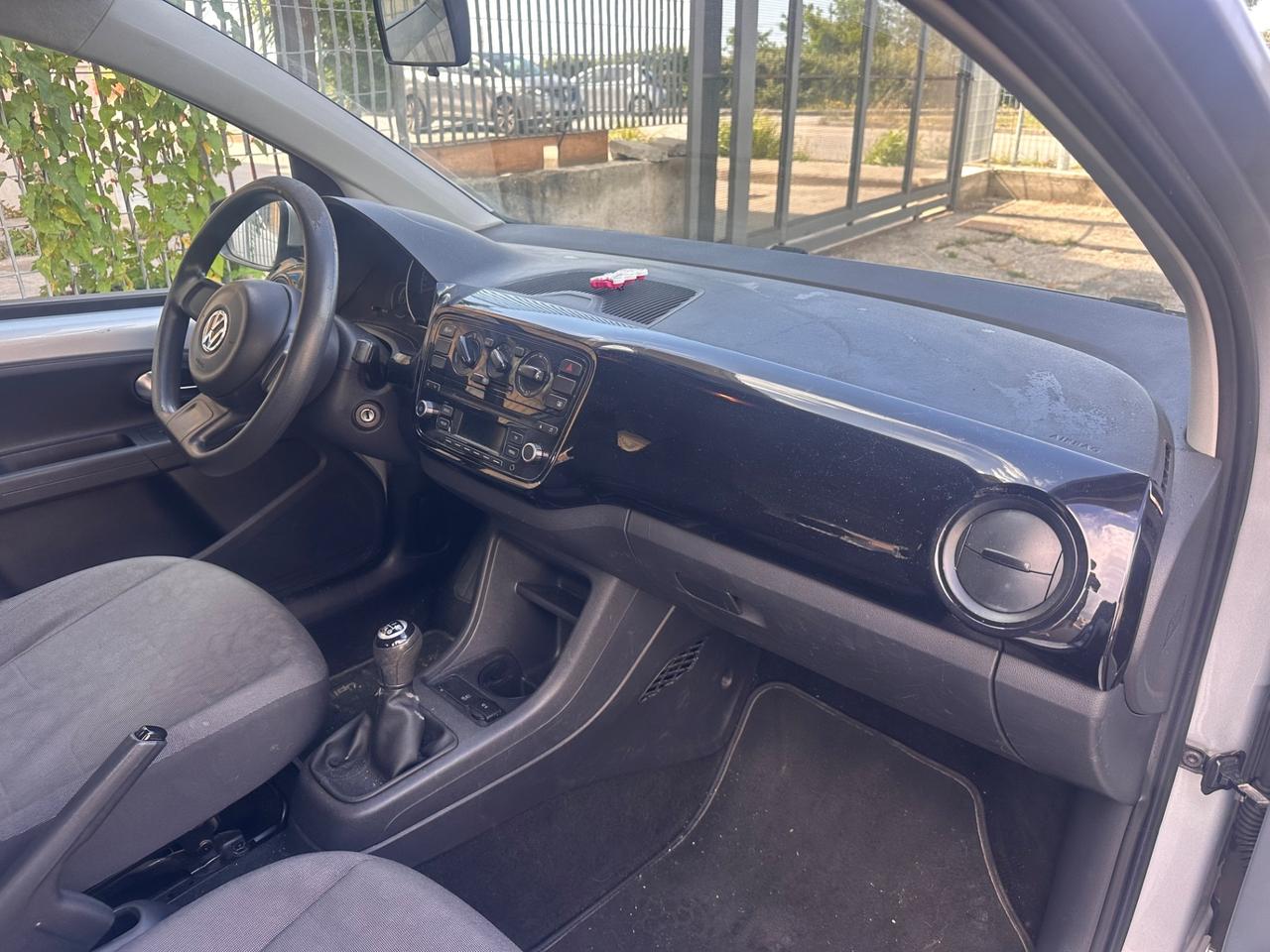 Volkswagen up! 1.0 5p. move