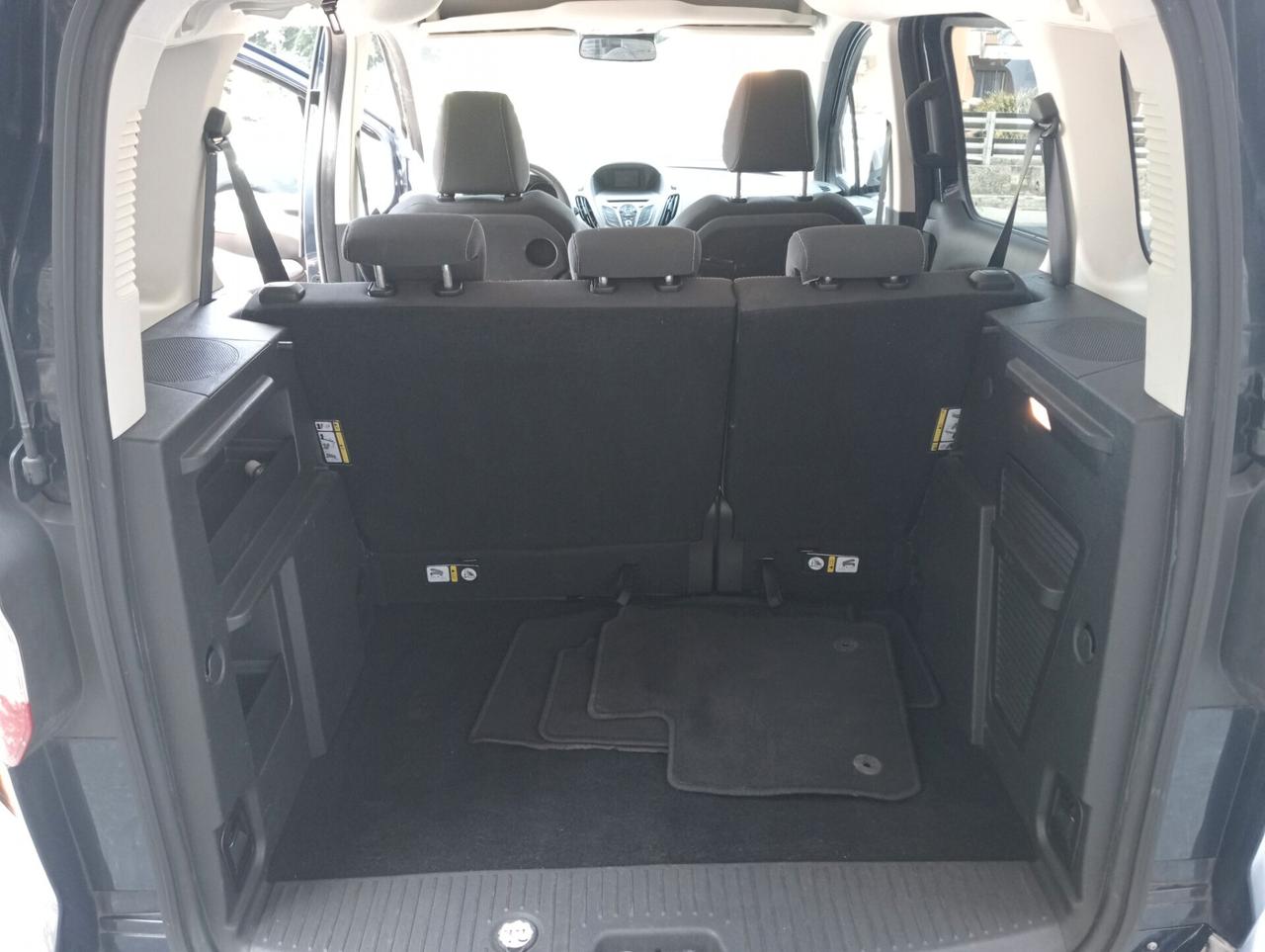 Ford Tourneo Courier Plus benzina euro 6