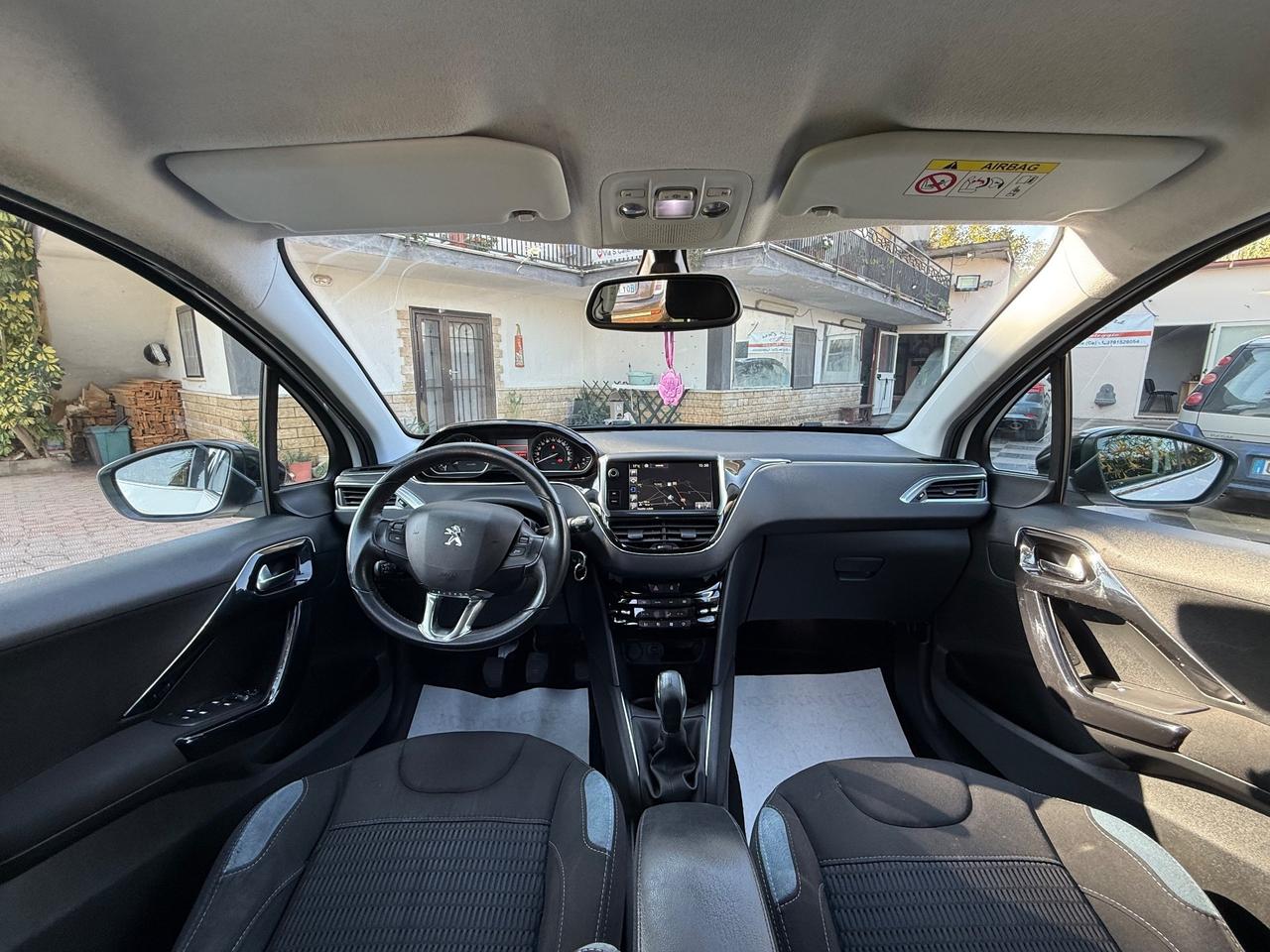 Peugeot 208 1.4 HDi 68 CV 5 porte Allure