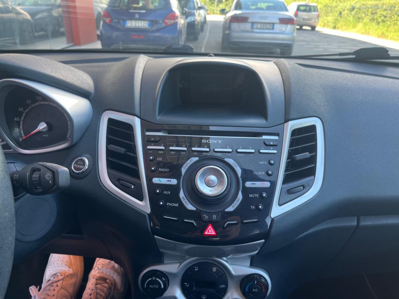 Ford Fiesta 1.4 5 porte Bz.- GPL Titanium