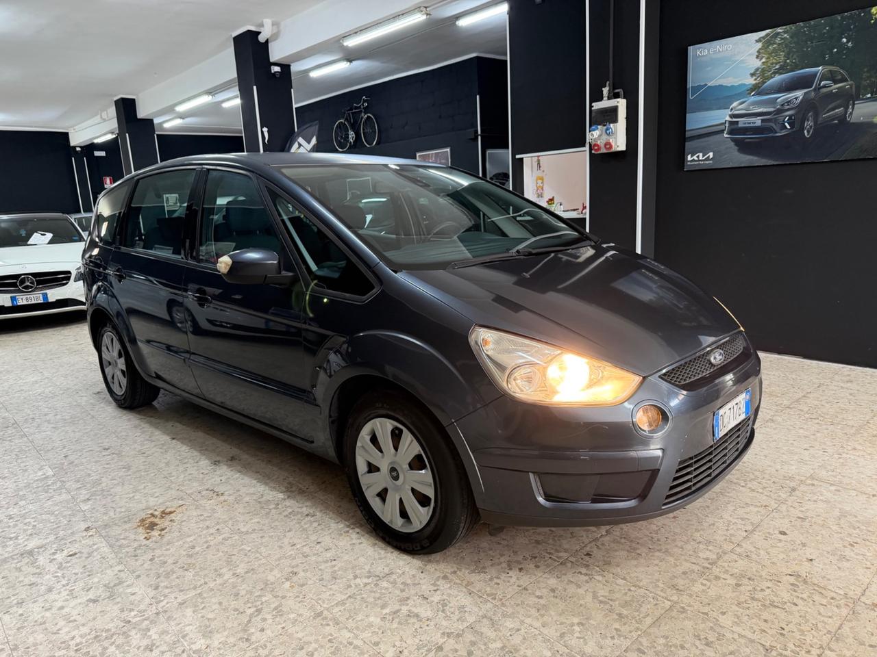 Ford S-Max 1.8 TDCi 125CV