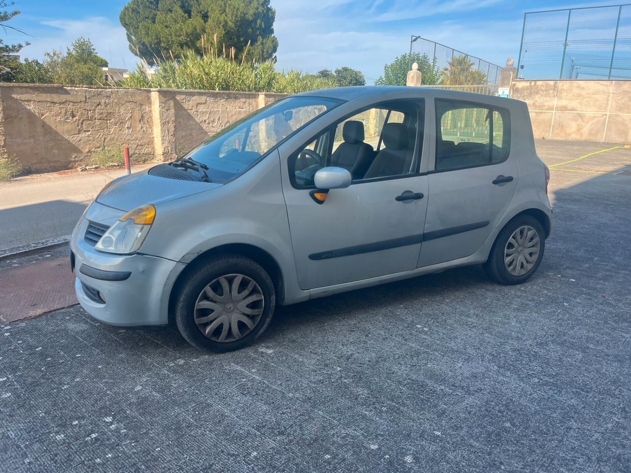 Renault Modus 1.5 dCi 82CV Motore Perfetto
