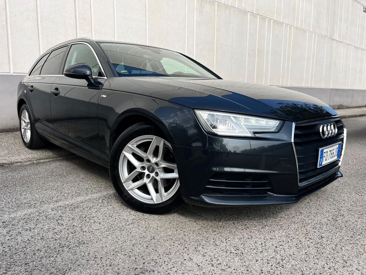 Audi A4 Avant 2.0 TDI 150 CV S tronic TAGLIANDI AUDI