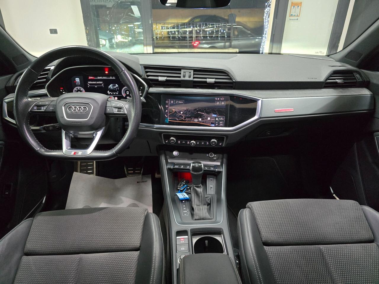 Audi Q3 35 TDI S tronic line (Extra full)