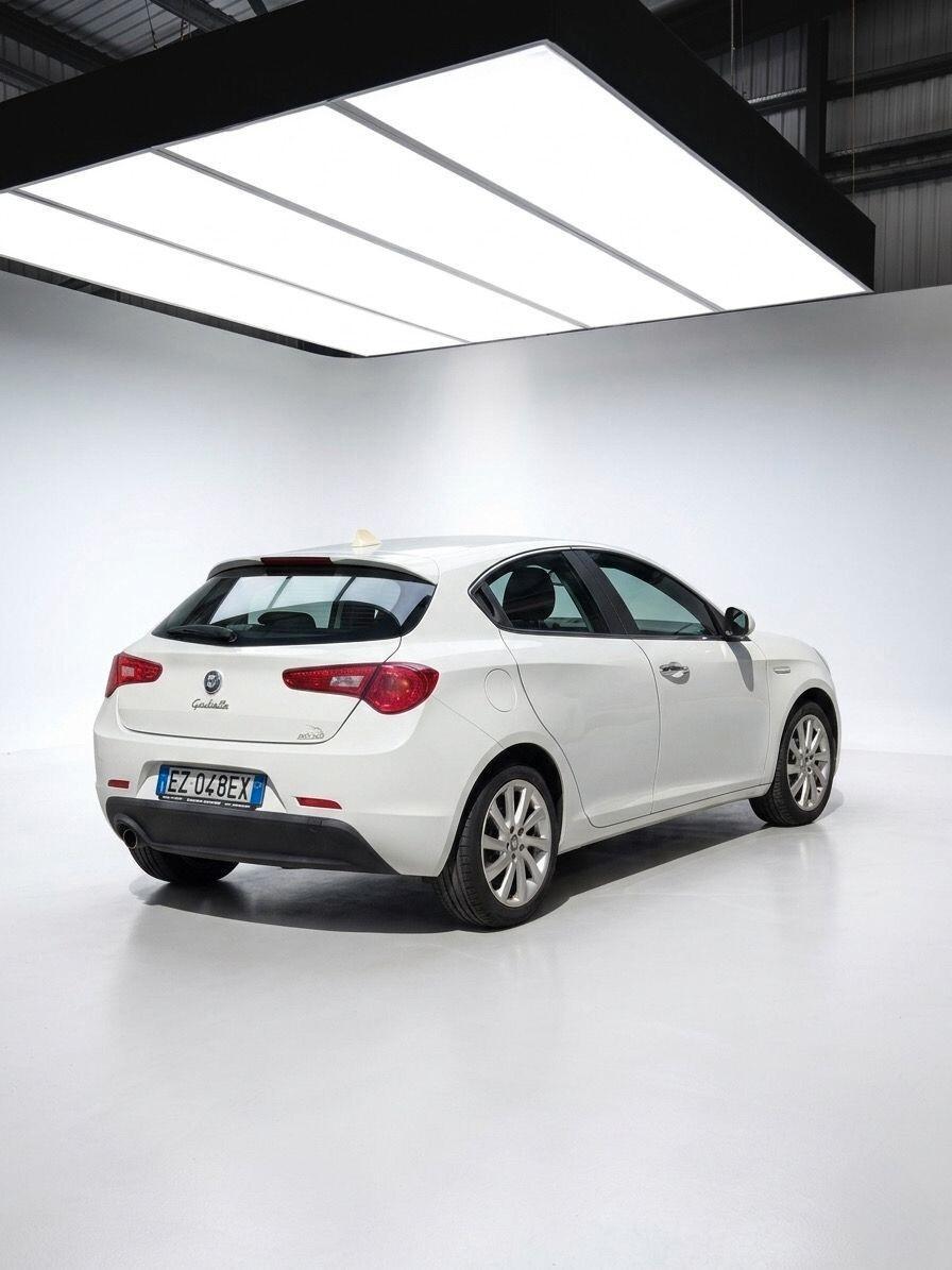 Alfa Romeo Giulietta 1.6 JTDm-2 105 CV Progression