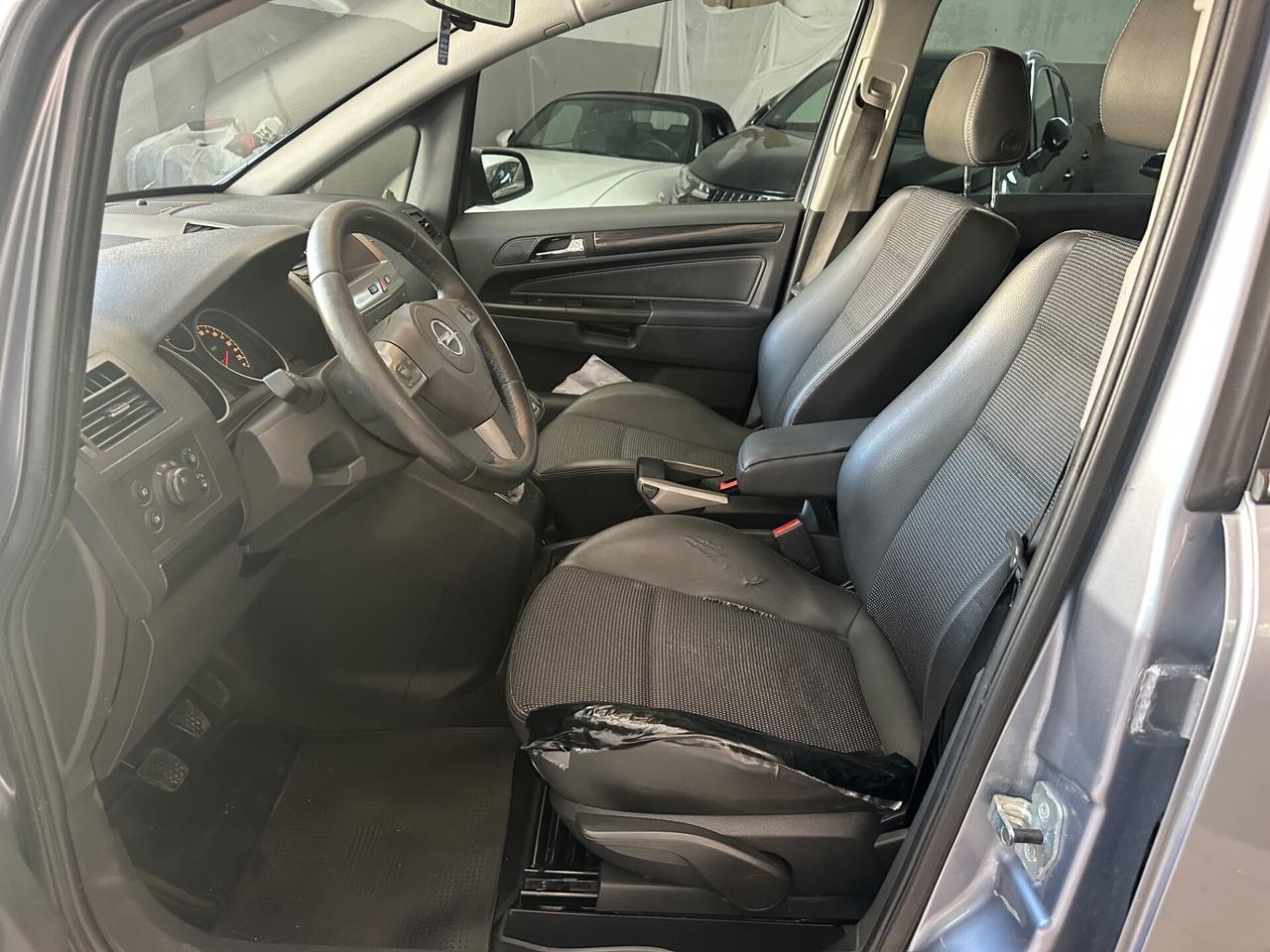 Opel Zafira 1.9 16V CDTI 150CV Cosmo