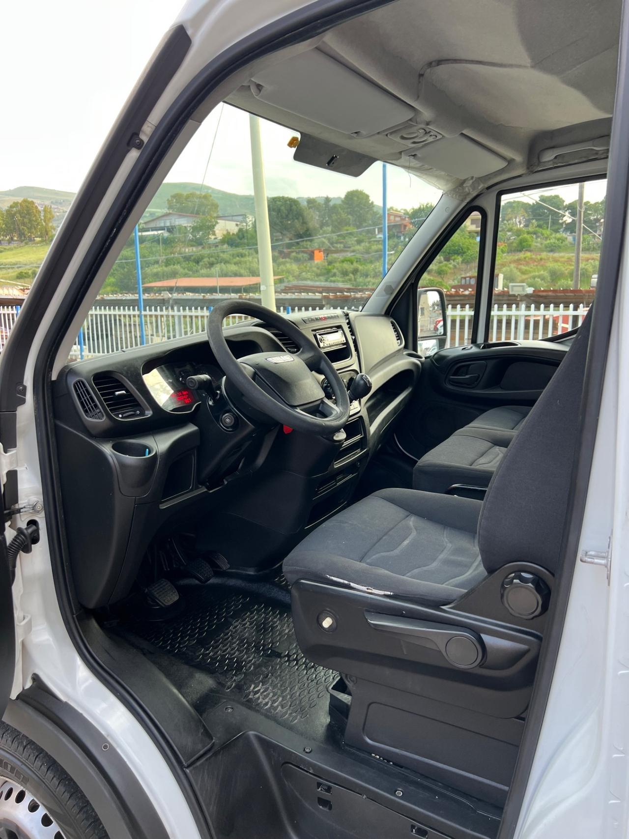 Iveco Daily Maxi 35S14 2.3 turbodiesel 136cv 2018