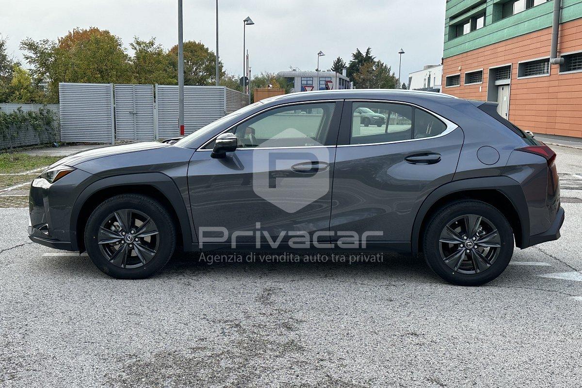 LEXUS UX Hybrid Urban