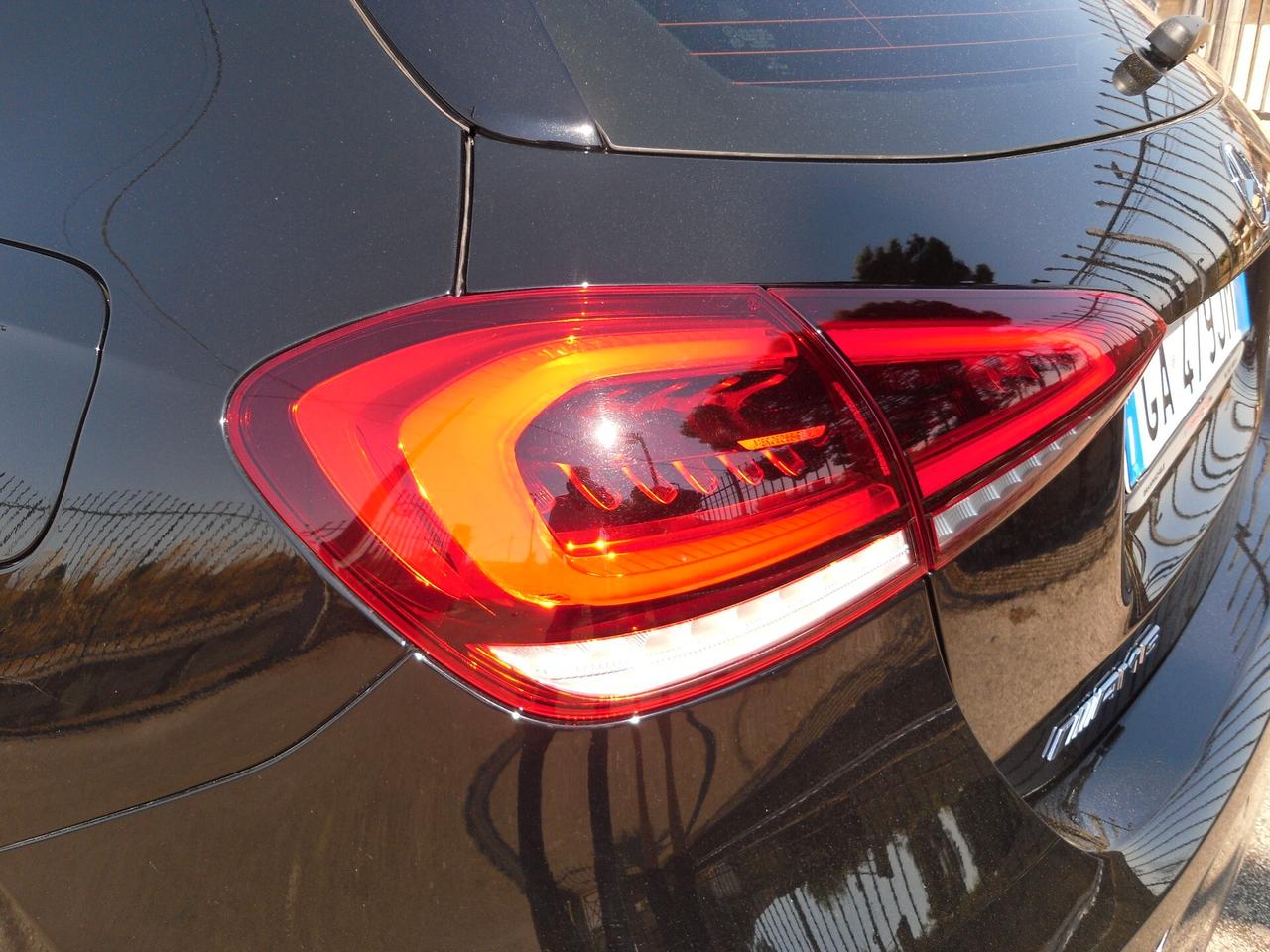 Mercedes-benz A 180 d Premium AMG