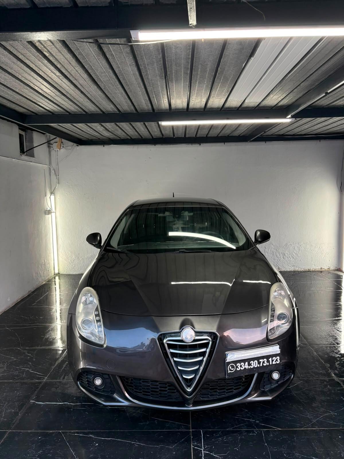 Alfa Romeo Giulietta 1.4 turbo distinctive