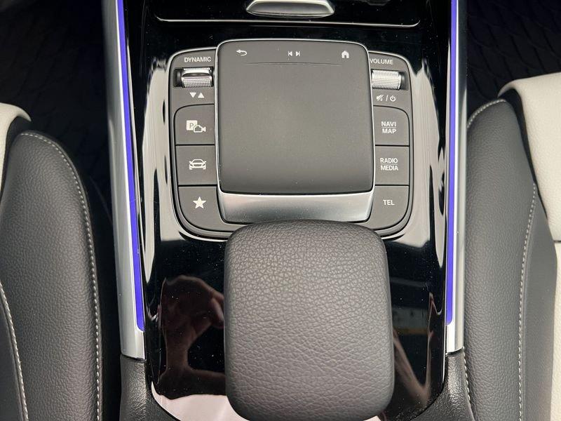 Mercedes-Benz GLA GLA 250 e phev (eq-power) Premium auto