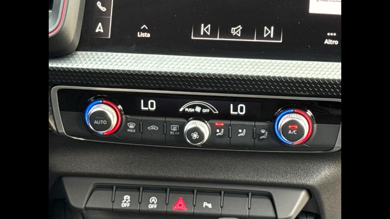 AUDI A1 II 2019 Sportback - A1 Sportback 30 1.0 tfsi Business 116