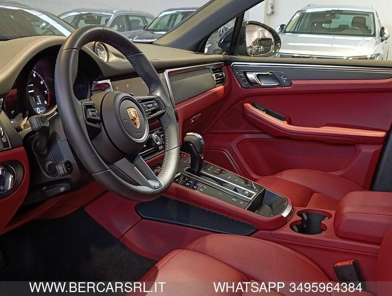 Porsche Macan 2.0 T*TETTO*SOSPENSIONI ATTIVE*SEDILI RISC + VENTILATI*RETROCAMERA*TERMINALI SPORTIVI *PACCHETTO CHR