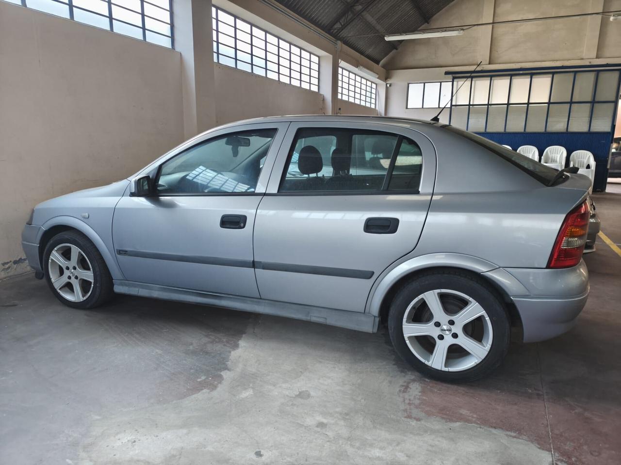 Opel Astra 1.7 16V DTI cat 5 porte Elegance