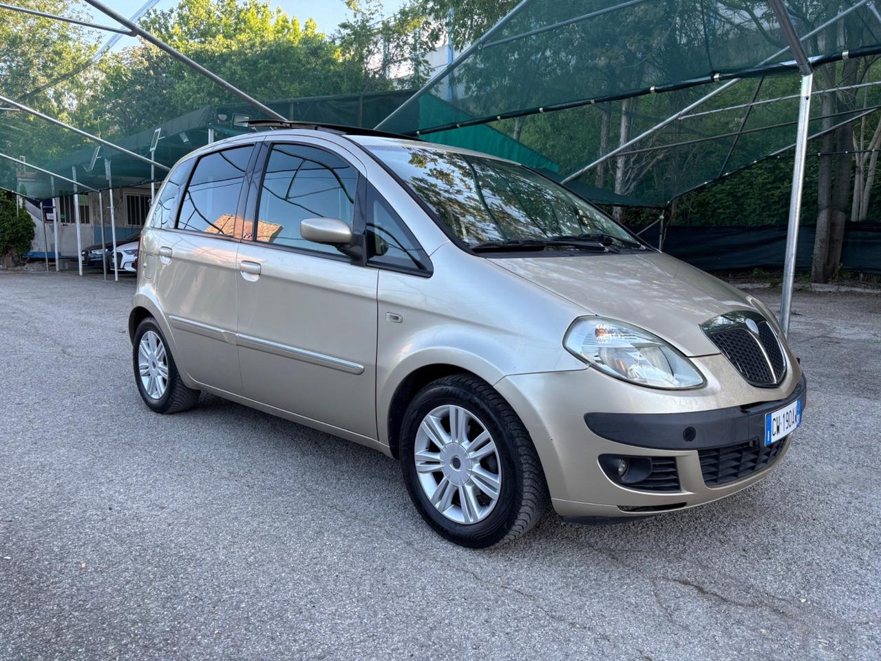 Lancia MUSA 1.4 Platino OK NEOPATENTATI