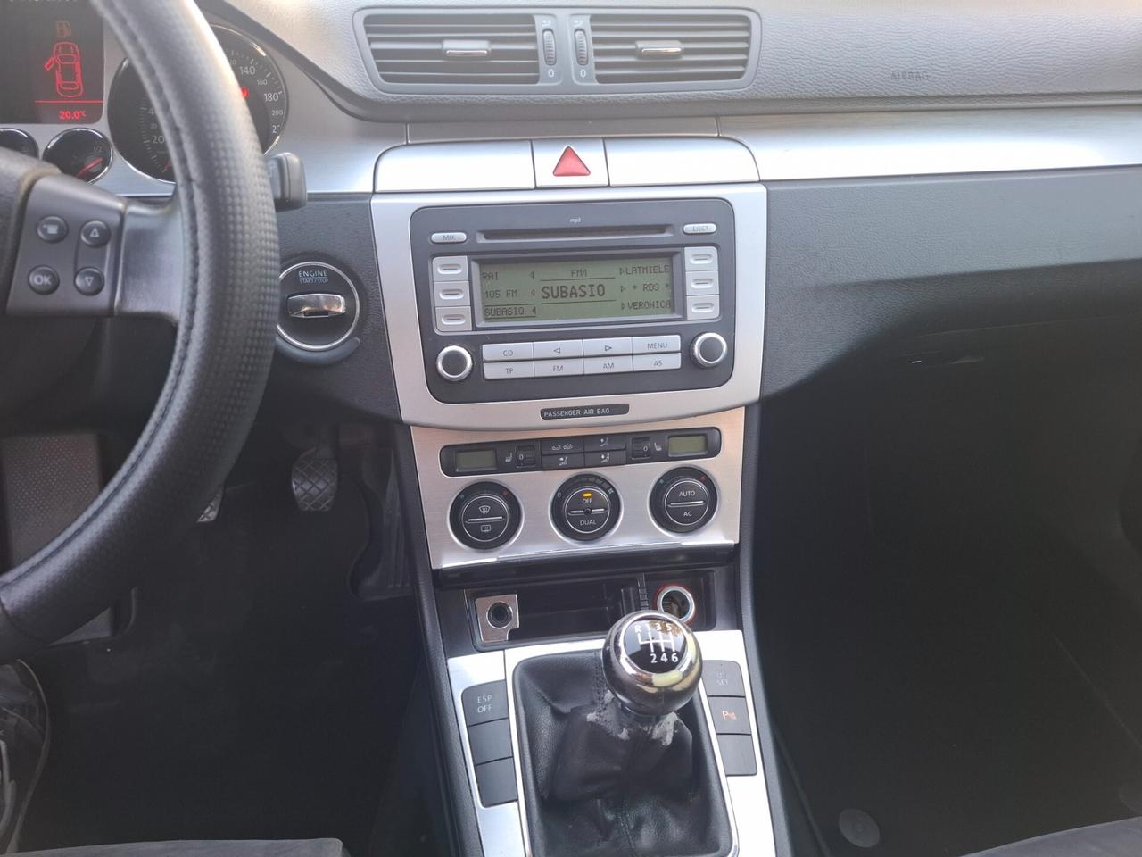 Volkswagen Passat 2.0 TDI DPF Var. Highline