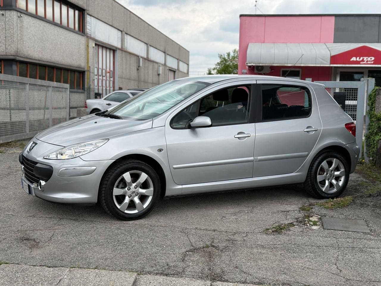 Peugeot 307 1.6 16V HDi 90CV 5p OK NEOPATENTATI