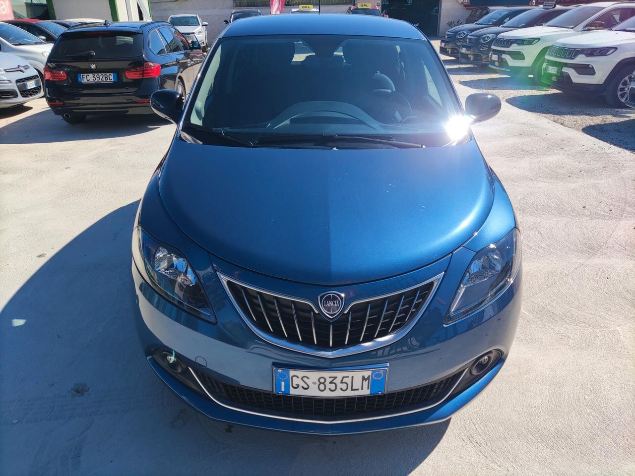 Lancia Ypsilon 1.0 FireFly 5 porte S&S Hybrid Gold