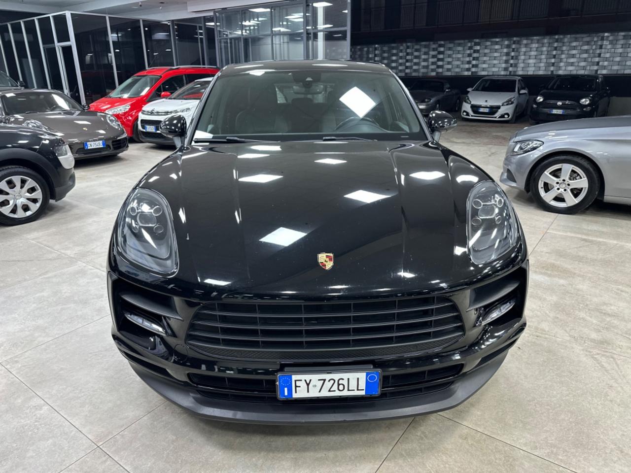 Porsche Macan 2.0 245 cv PDK Gancio traino 2020