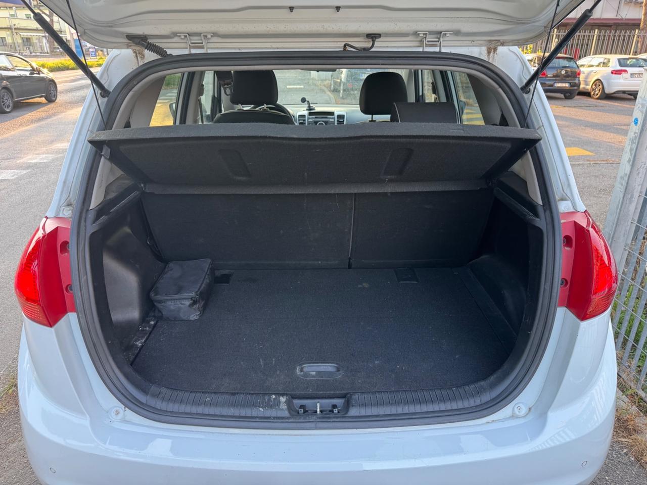 Kia Venga 1.4 GPL neopaten garanzia 12 mesi