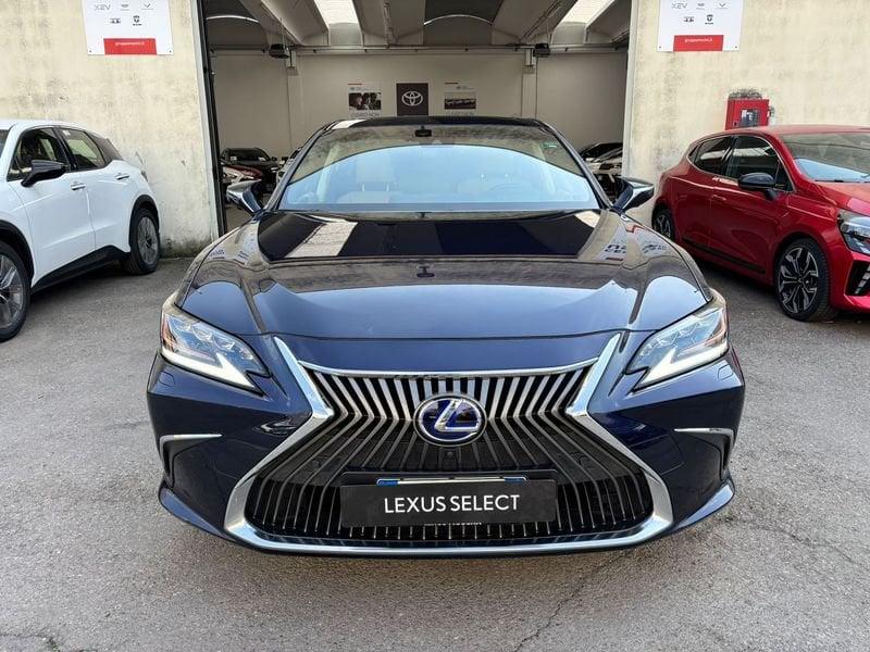 Lexus ES 300h Luxury