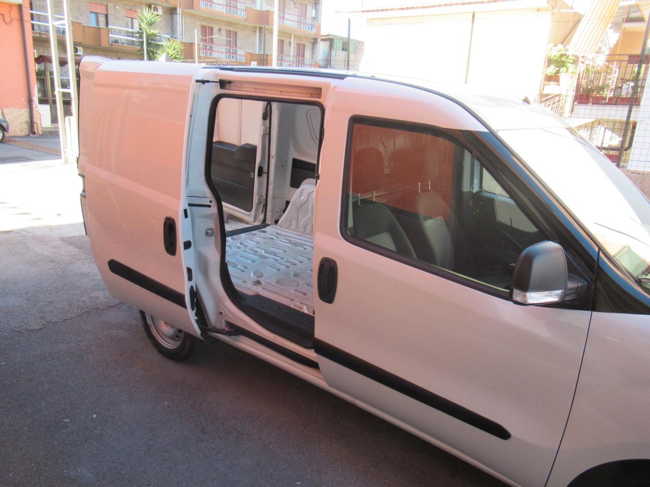 Fiat Doblo Doblò 1.6 MJT 105CV S&S PC-TN Cargo Business
