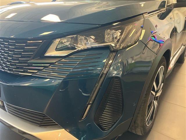 PEUGEOT 3008 1.6 HYBRID4 PHEV 300cv GT Pack 4x4 e-EAT8