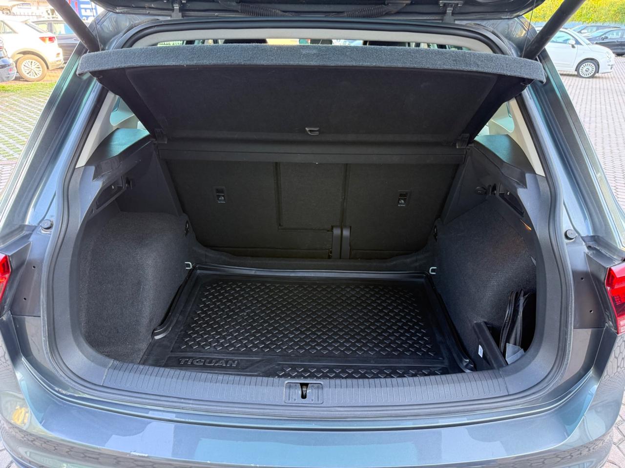 Volkswagen Tiguan 2.0 TDI SCR DSG 4MOTION Advanced BMT