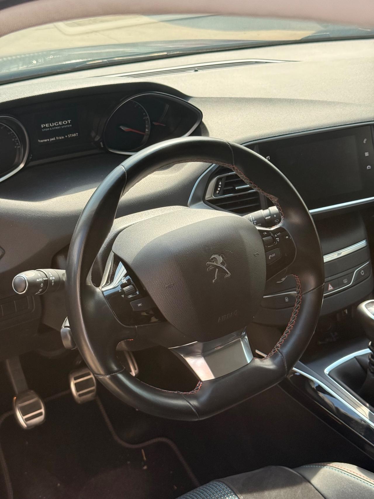 Peugeot 308 BlueHDi 130 S&S SW GT Line