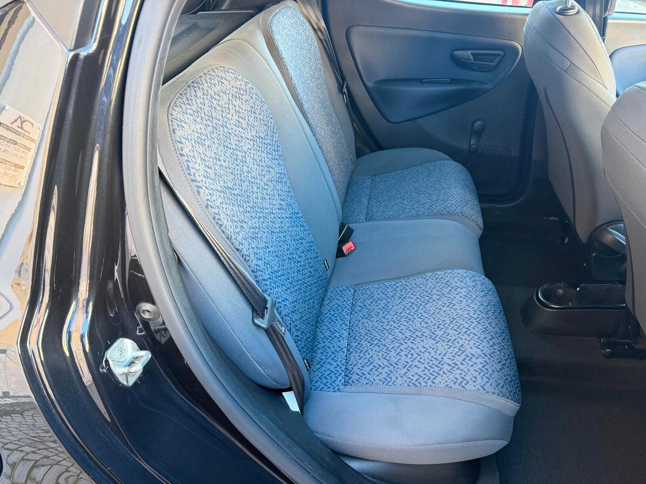 Lancia Ypsilon 1.0 Hybrid 70cv Gold 2023 UNICA