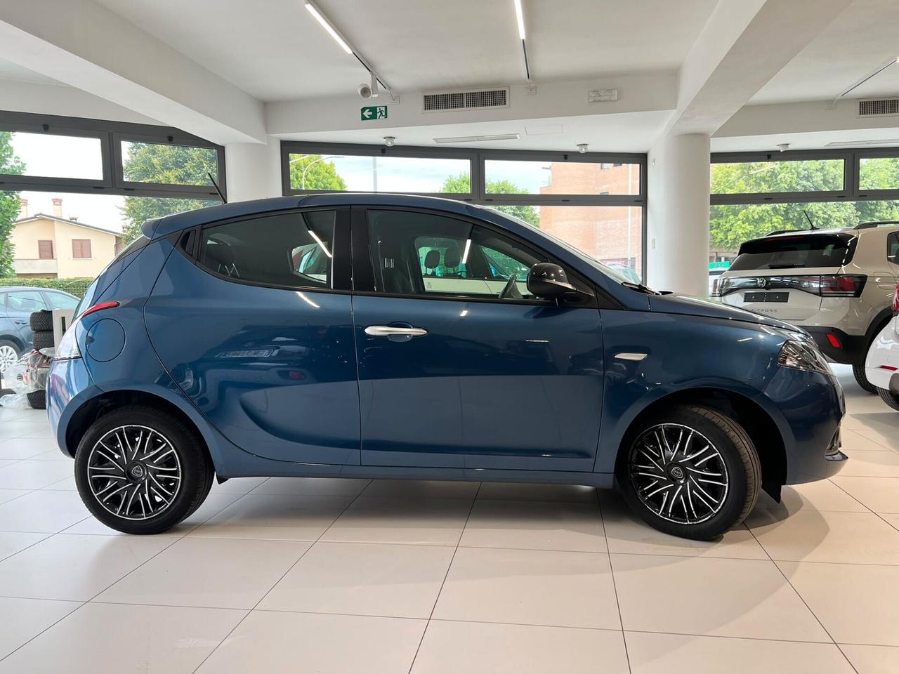 Lancia Ypsilon 1.0 FireFly 5 porte S&S Hybrid Gold