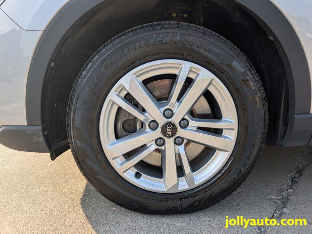 AUDI Q3 45 TFSI e S tronic Business Plug in Hybrid