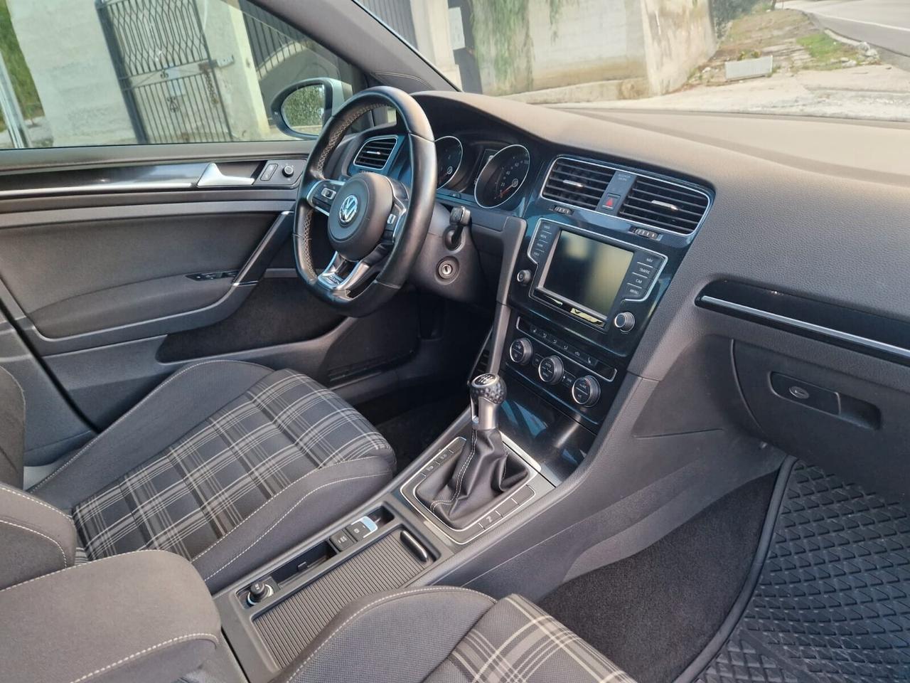 Volkswagen Golf 7..5 GTD 2.0 TDI 184cv
